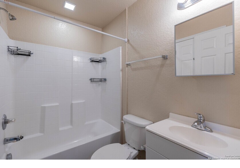 More Photos Of 8111 Landing, San Antonio Apartments For Sale