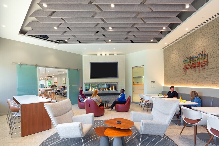 More Photos Of 601 Merritt 7, Norwalk Unknown For Lease