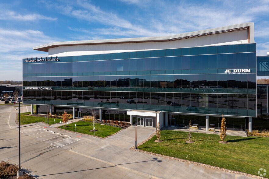 More Photos Of 14606 Branch St, Omaha Office For Lease