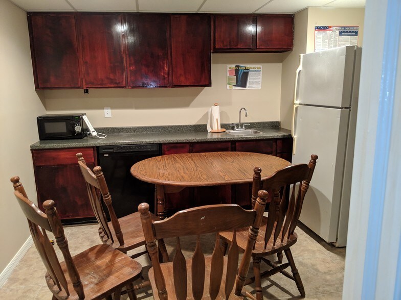 More Photos Of 6232 Madison St, New Port Richey Office For Sale