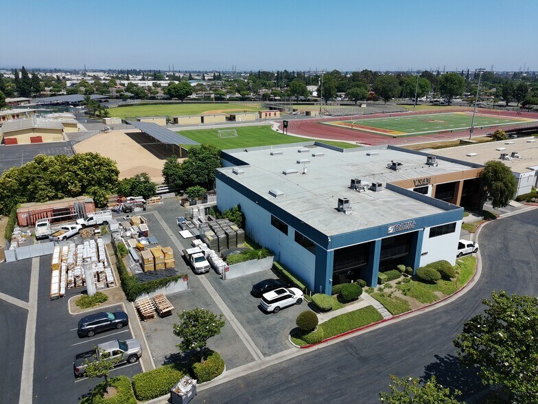 Primary Photo Of 6323-6421 E Alondra Blvd, Paramount Warehouse For Lease