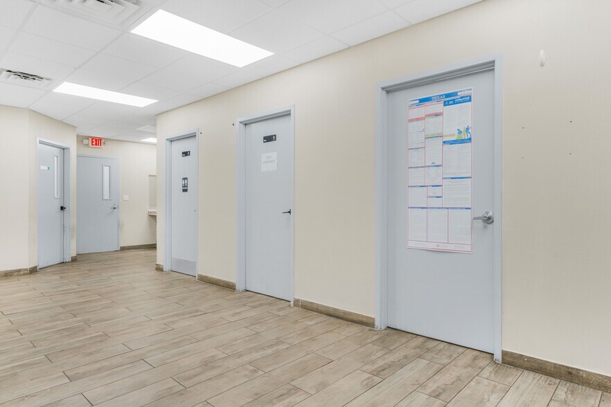 More Photos Of 4401-4409 Wanda Ave, McAllen Refrigeration Cold Storage For Lease