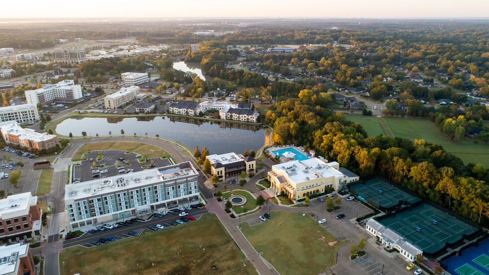 More Photos Of 201 North Lake Ave, Madison Unknown For Lease