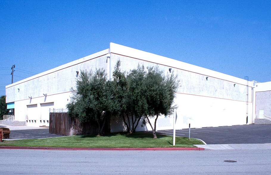 More Photos Of 20822 Currier Rd, City Of Industry Warehouse For Lease