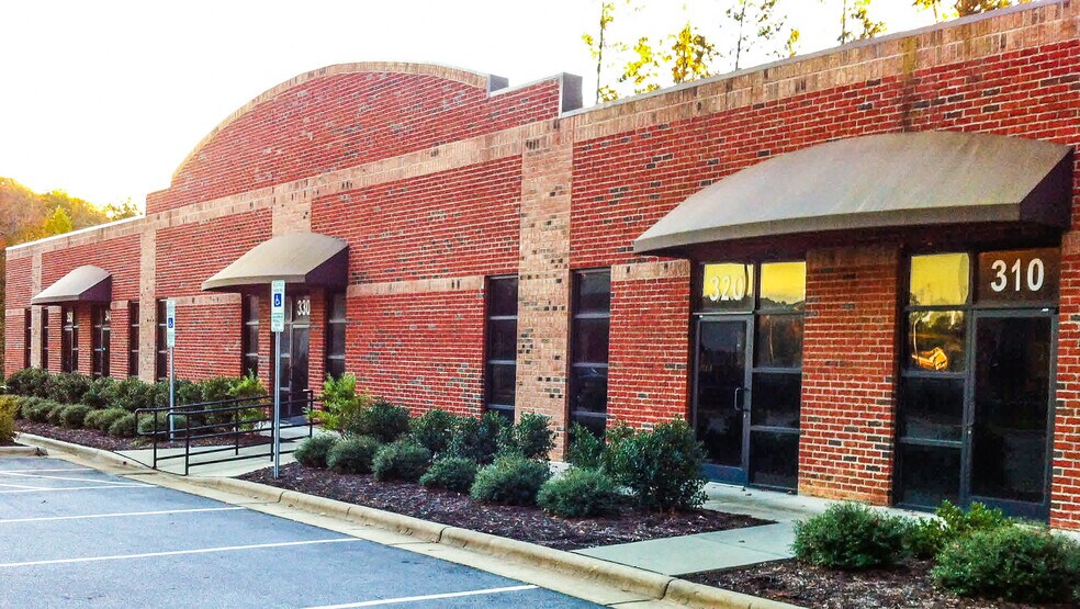 More Photos Of 310 New Fidelity Ct, Garner Medical For Lease