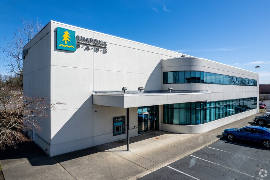 More Photos Of 17960-18200 NW Evergreen Pky, Beaverton Unknown For Lease