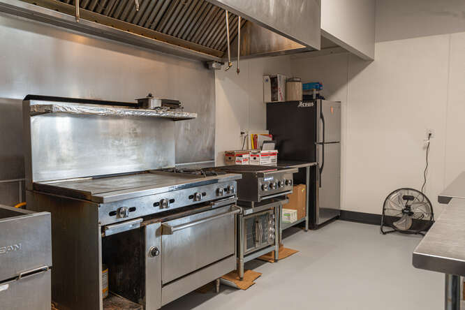 More Photos Of 20N UT-95, Hanksville Restaurant For Sale