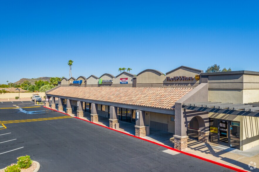 More Photos Of 13440 N 7th St, Phoenix Unknown For Lease