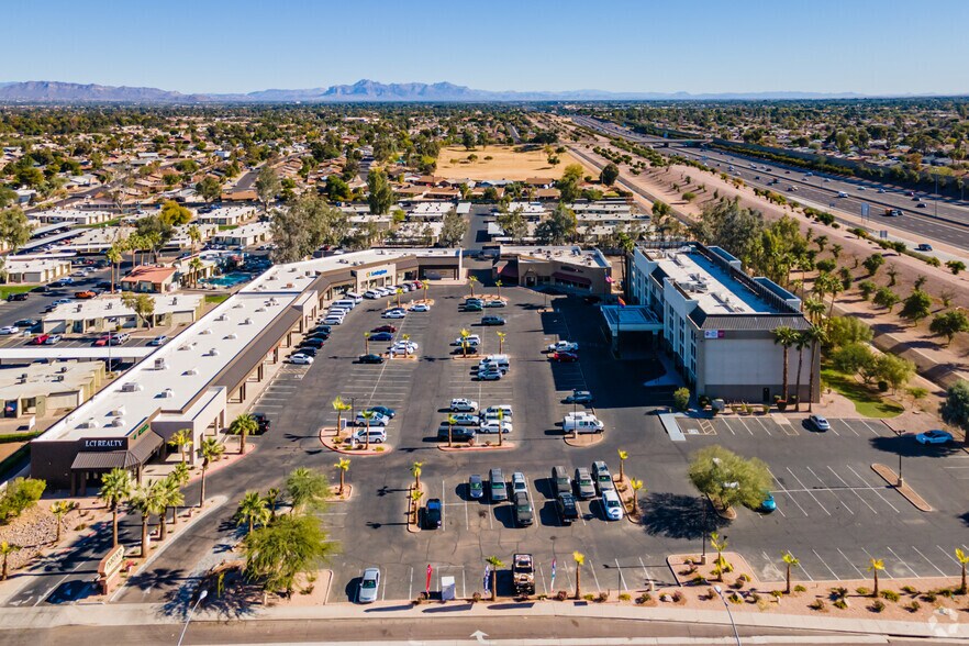 More Photos Of 1555 S Gilbert Rd, Mesa Storefront Retail Office For Lease