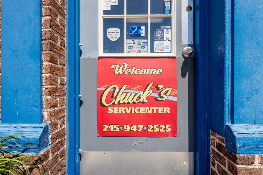 More Photos Of 2304 Huntingdon Pike, Huntingdon Valley Auto Repair For Sale