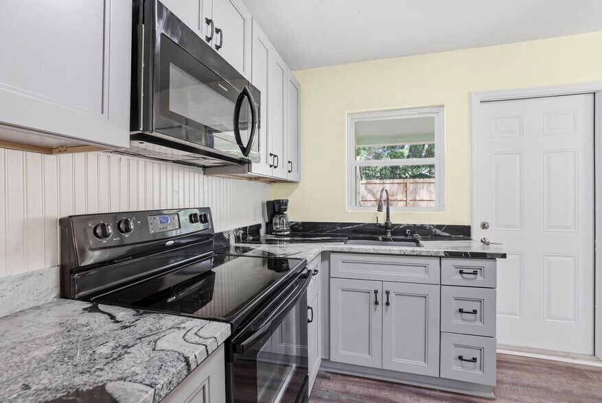 More Photos Of , Tallahassee Multifamily For Sale