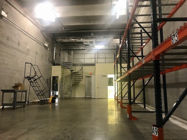 More Photos Of 11379-11399 NW 122nd St, Medley Warehouse For Sale