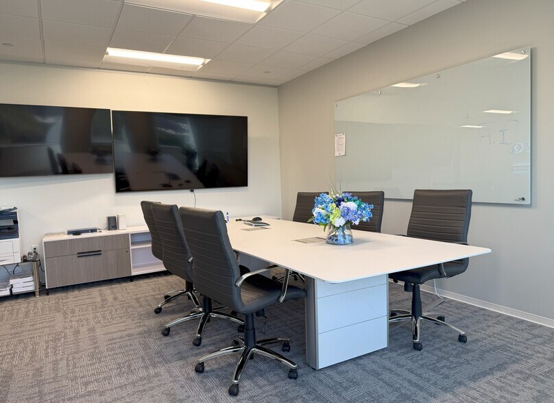 More Photos Of 3355 W Alabama St, Houston Office For Lease