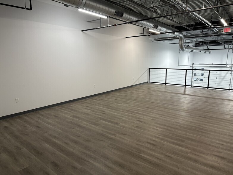 More Photos Of 2601 TX-121, Lewisville Light Distribution For Sale