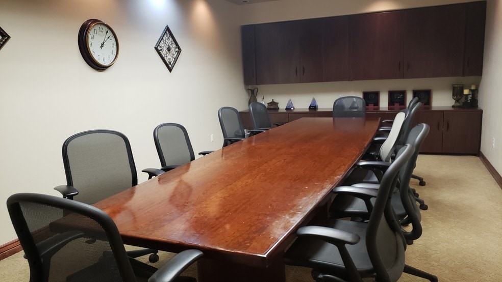 More Photos Of 1500 E Woolford Rd, Show Low Medical For Lease