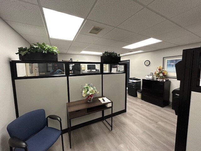 More Photos Of 155 Maple St, Springfield Medical For Sale