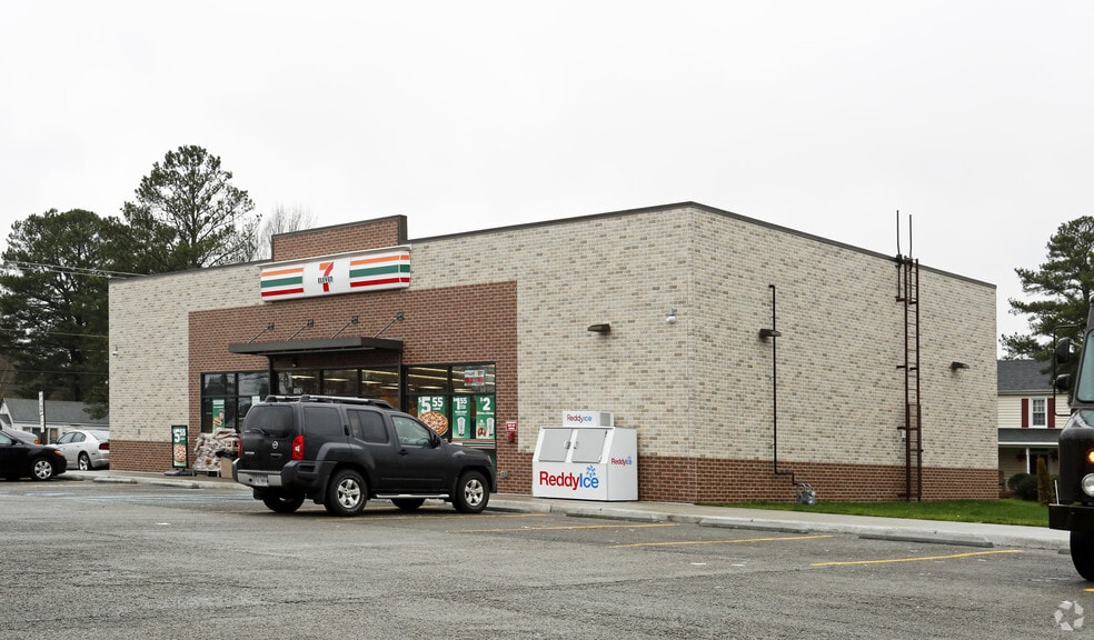 More Photos Of 1928 Holland Rd, Suffolk Convenience Store For Sale