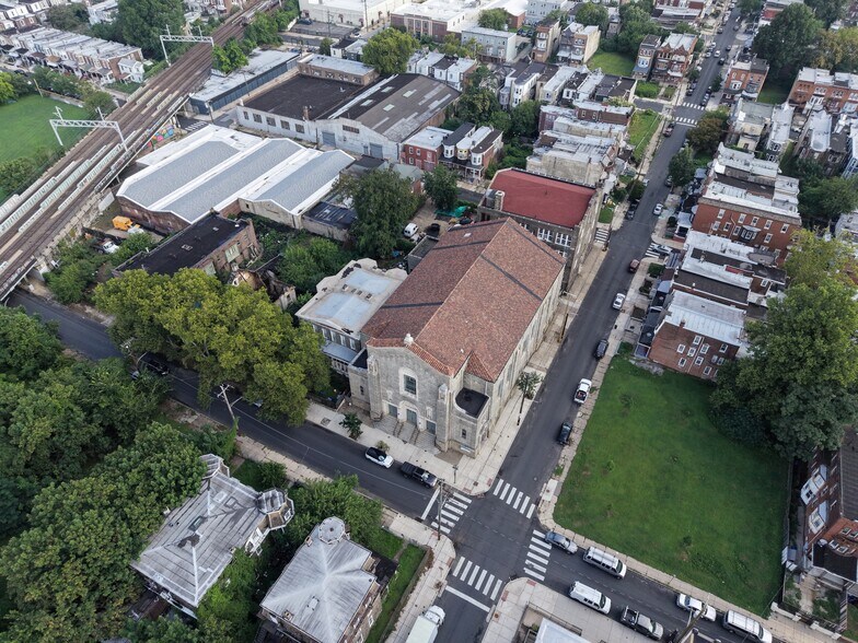 More Photos Of 1901 W Tioga St, Philadelphia Schools For Sale