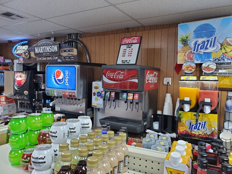 More Photos Of 1424 E Noble Ave, Guthrie Convenience Store For Sale