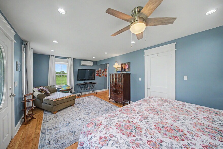 More Photos Of 21 Frontage Rd, Blairstown Specialty For Sale