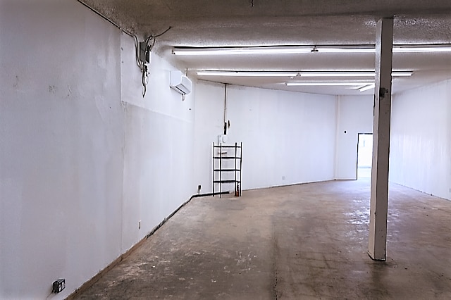 More Photos Of 10821-10859 Oxnard St, North Hollywood Unknown For Lease