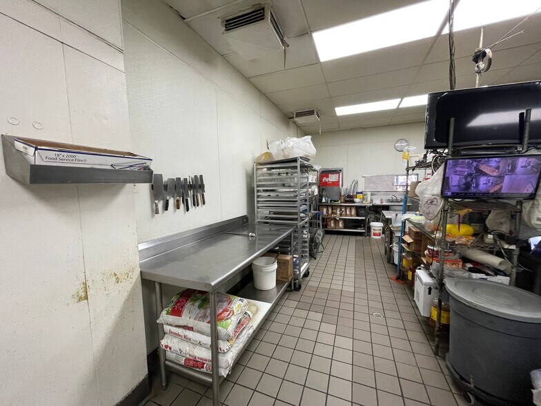 More Photos Of 912-980 S Euclid St, Anaheim Restaurant For Lease