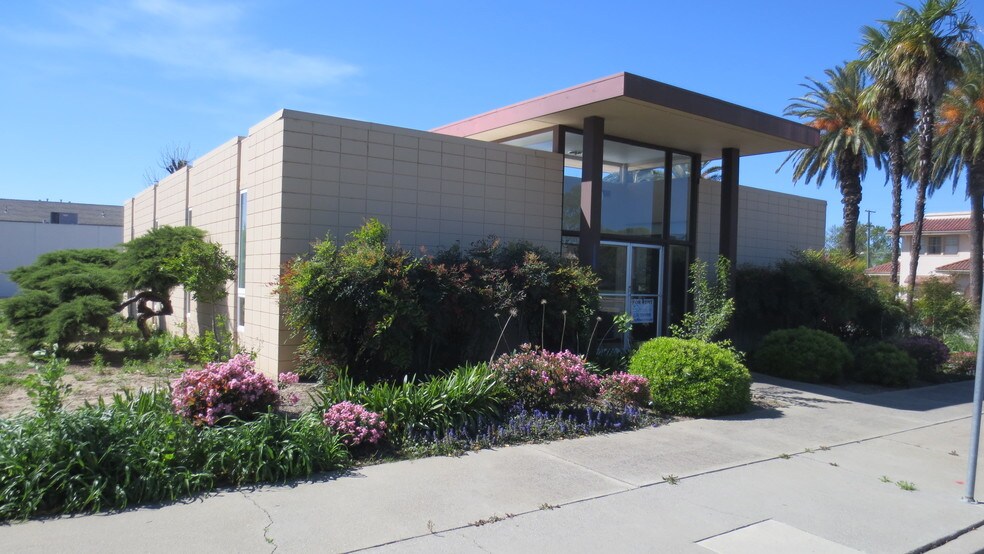 More Photos Of 360 W Sycamore St, Willows Office For Sale