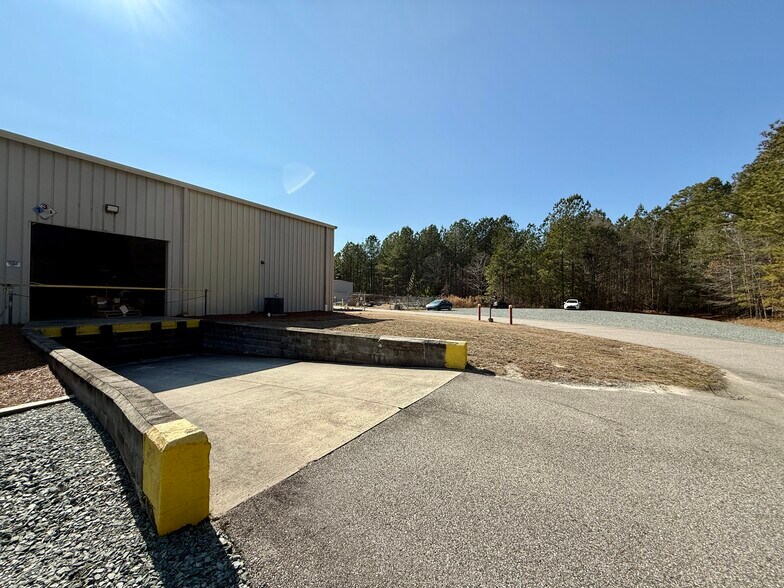 More Photos Of 7718 NC 22 Hwy, Carthage Warehouse For Lease