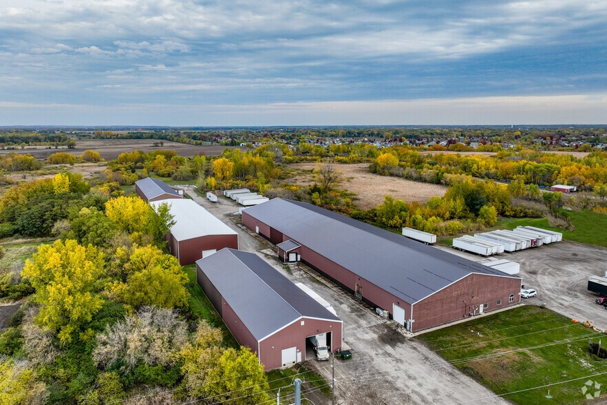 More Photos Of 7402 Ridgewood Rd, Saint Cloud Unknown For Lease