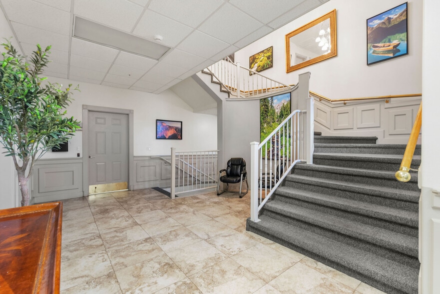 More Photos Of 3204-3210 N Canyon Rd, Provo Office For Sale
