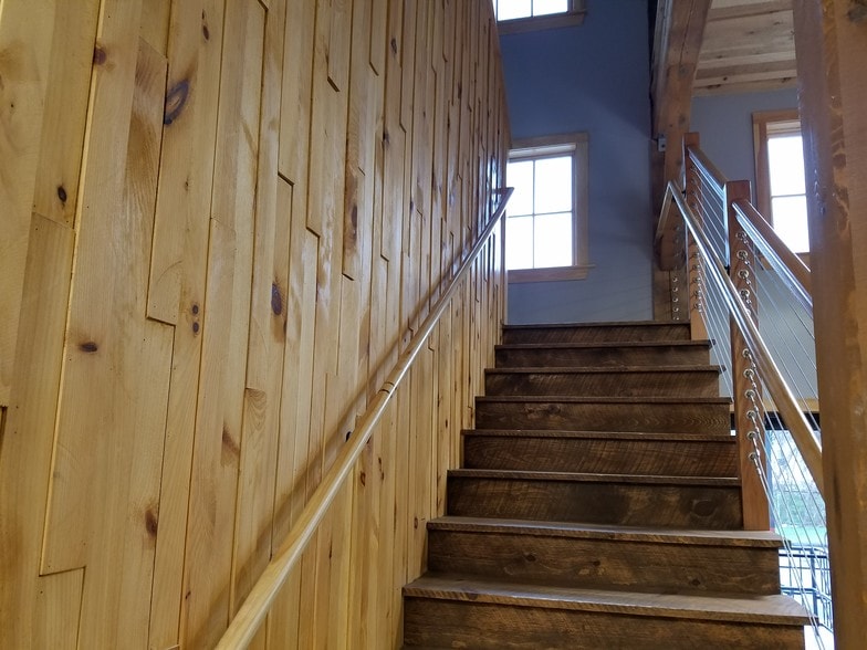 More Photos Of 60 Pleasant St, Ashland Flex For Lease