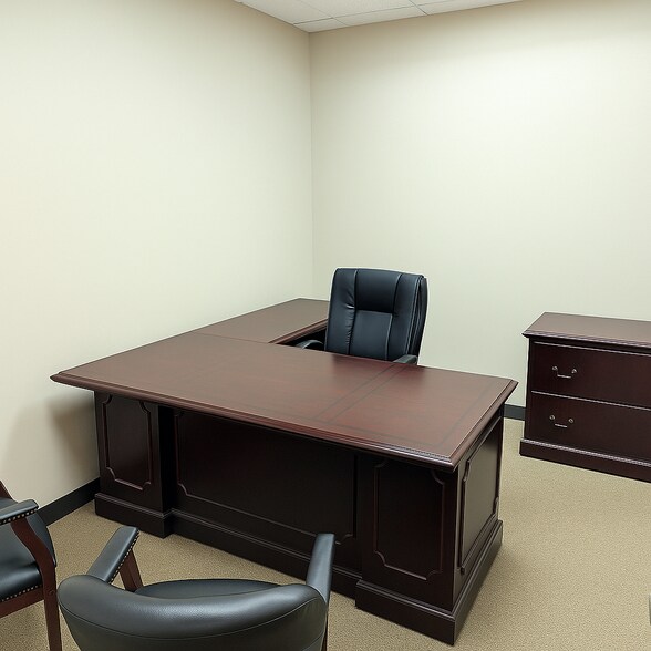 More Photos Of 17 S Briar Hollow Ln, Houston Coworking Space