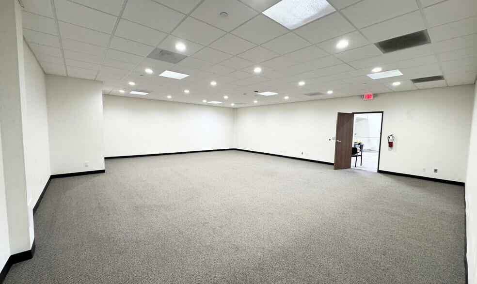 More Photos Of 1132 Olympic Dr, Corona Manufacturing For Sale