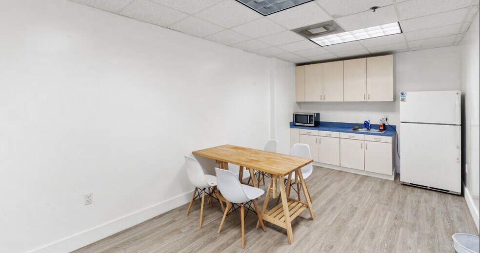 More Photos Of 66 W Flagler St, Miami Loft Creative Space For Sale