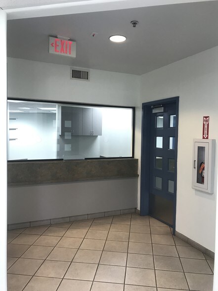 More Photos Of 1310 W St Marys Rd, Tucson Medical For Lease