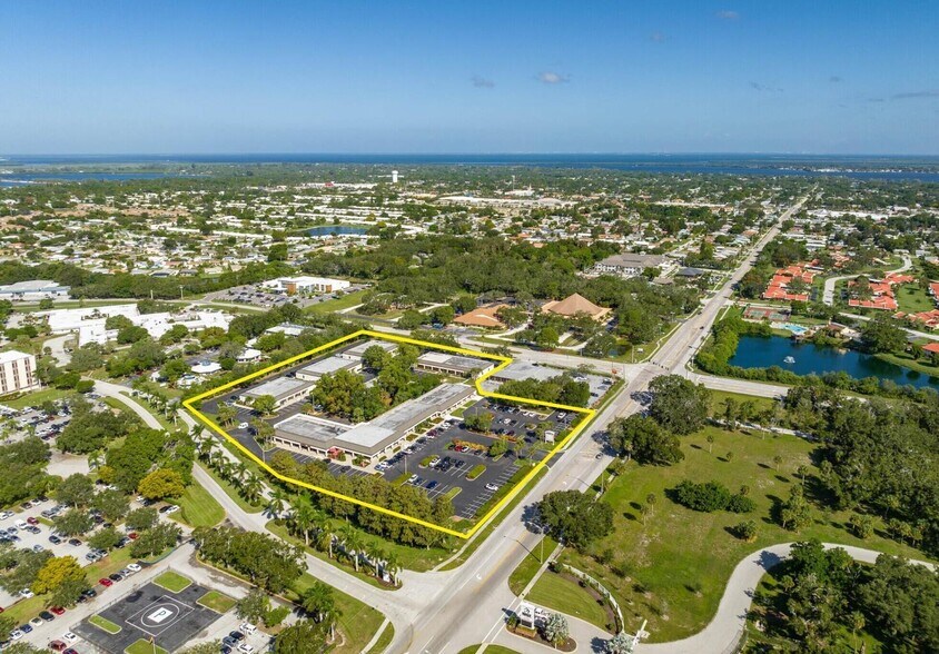 More Photos Of 1800 59th St, Bradenton Unknown For Lease