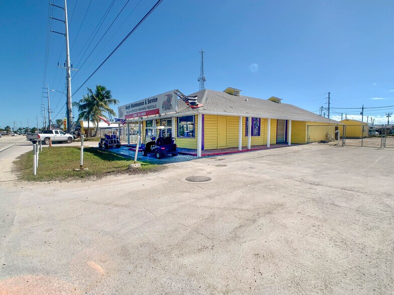 More Photos Of 1825 Overseas Hwy, Marathon Office For Lease