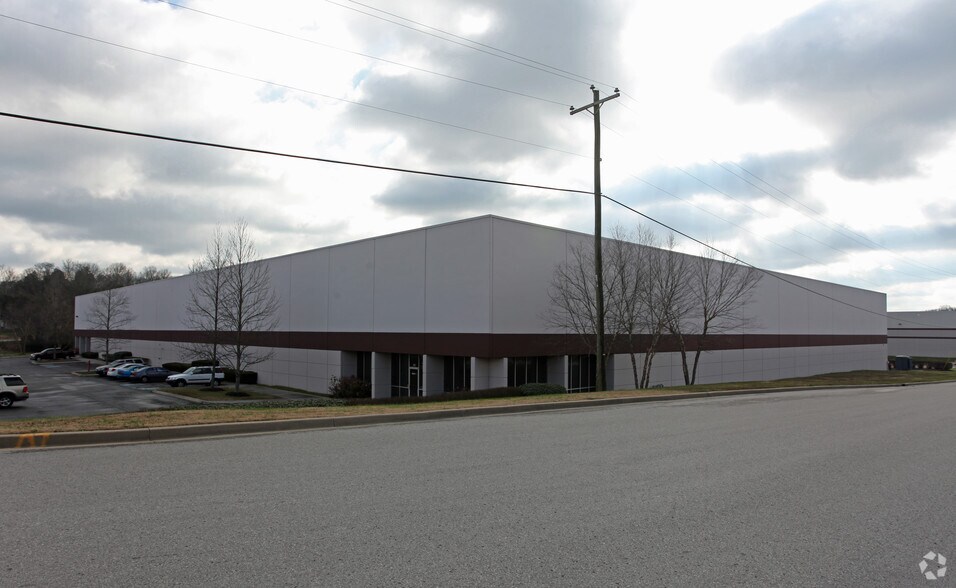 More Photos Of 200 Northfork Ln, Goodlettsville Distribution For Lease