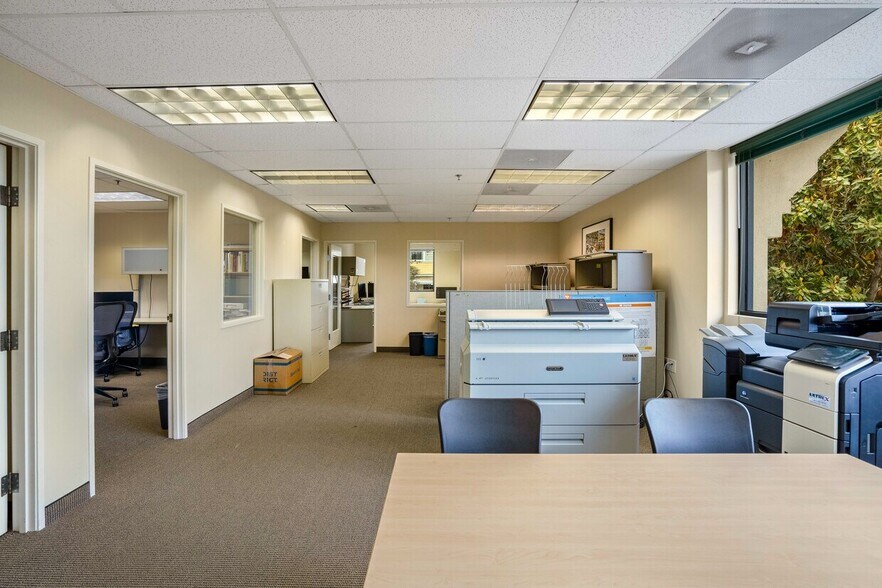 More Photos Of 751 Marsh St, San Luis Obispo Storefront For Lease