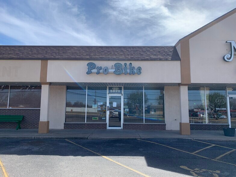 More Photos Of 5804-5814 NW 63rd St, Oklahoma City Unknown For Lease