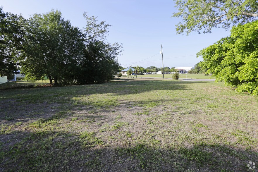 Primary Photo Of 501 E Marion Ave, Punta Gorda Land For Lease