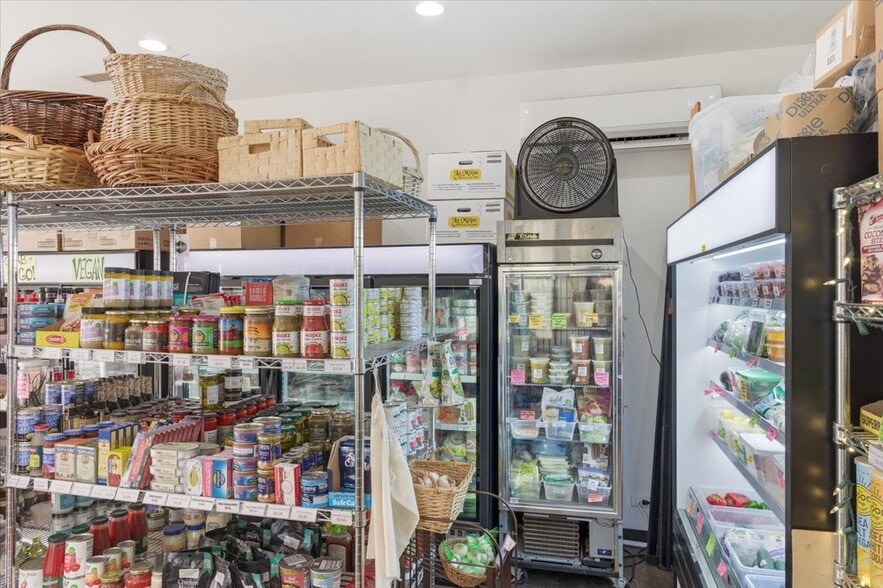 More Photos Of 152 E Main St, Naturita Convenience Store For Sale