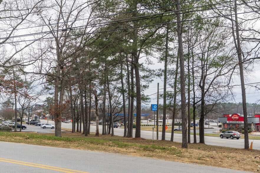 More Photos Of 6182 Lee Hwy, Chattanooga Land For Sale