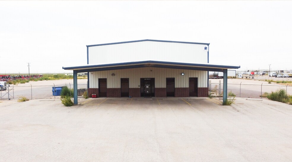 More Photos Of 8801 W County Road 127, Midland Warehouse For Lease