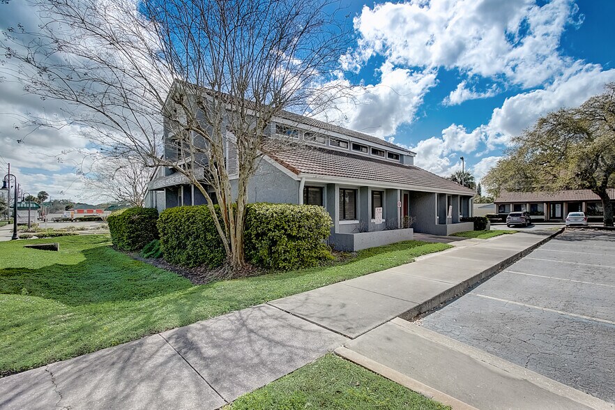 More Photos Of 201 W SR 434, Winter Springs Medical For Lease