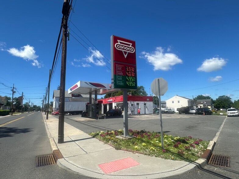 More Photos Of 700 Hamilton Blvd, South Plainfield Auto Repair For Sale