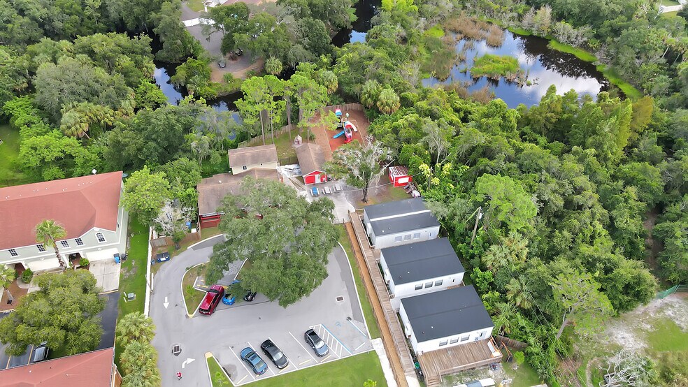 More Photos Of 8001 Sheldon Rd, Tampa Daycare Center For Sale
