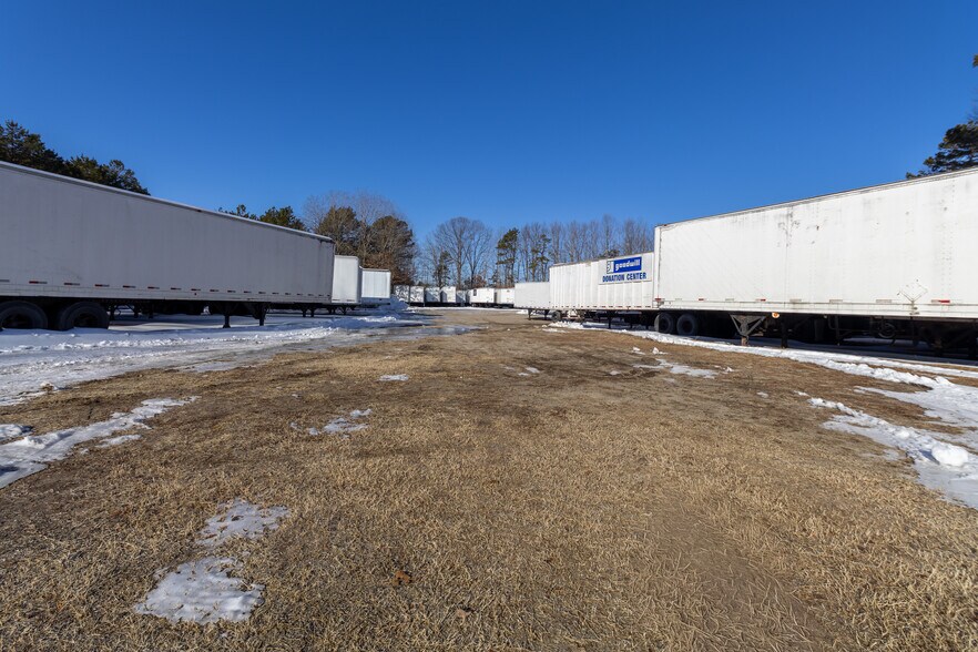 More Photos Of 500 Industrial Dr, Chesilhurst Land For Lease
