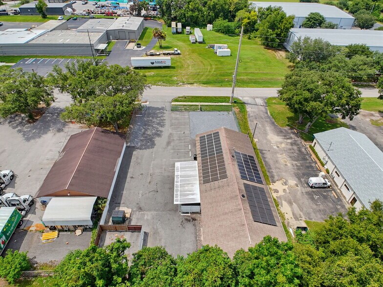 More Photos Of 3347 SW 7th St, Ocala Distribution For Sale
