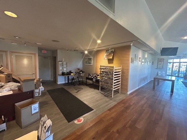 More Photos Of 48600 Monroe St, Indio Sports And Entertainment For Sale